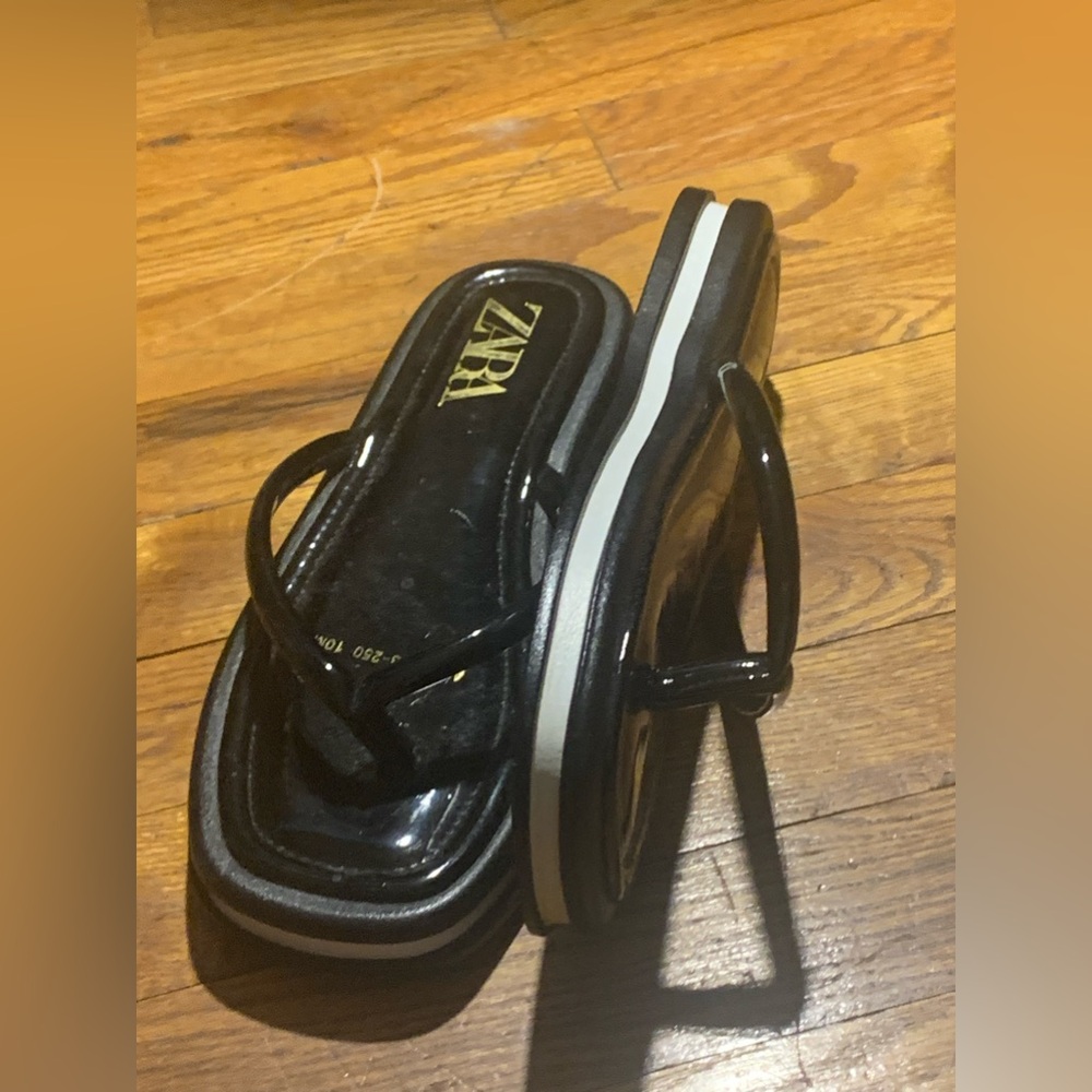 Zara Black With Side White Stripe Flip Flop With Inside Foam For Comfort